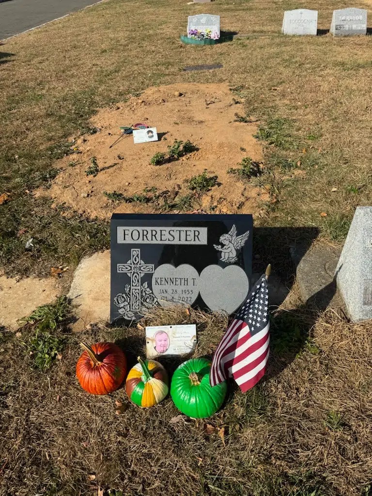 Granite Headstone Design hand-carved by Unique Memorial Designs in NJ — image 5
